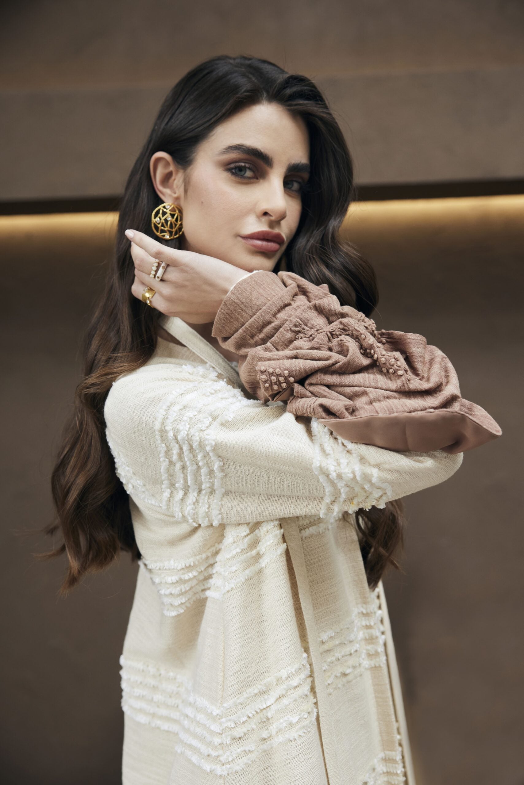 Beige raffled sleeves kaftan - Medium Only