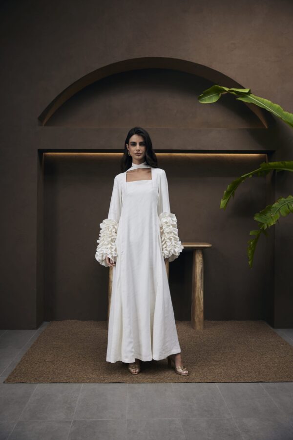 Ruffles sleeves kaftan
