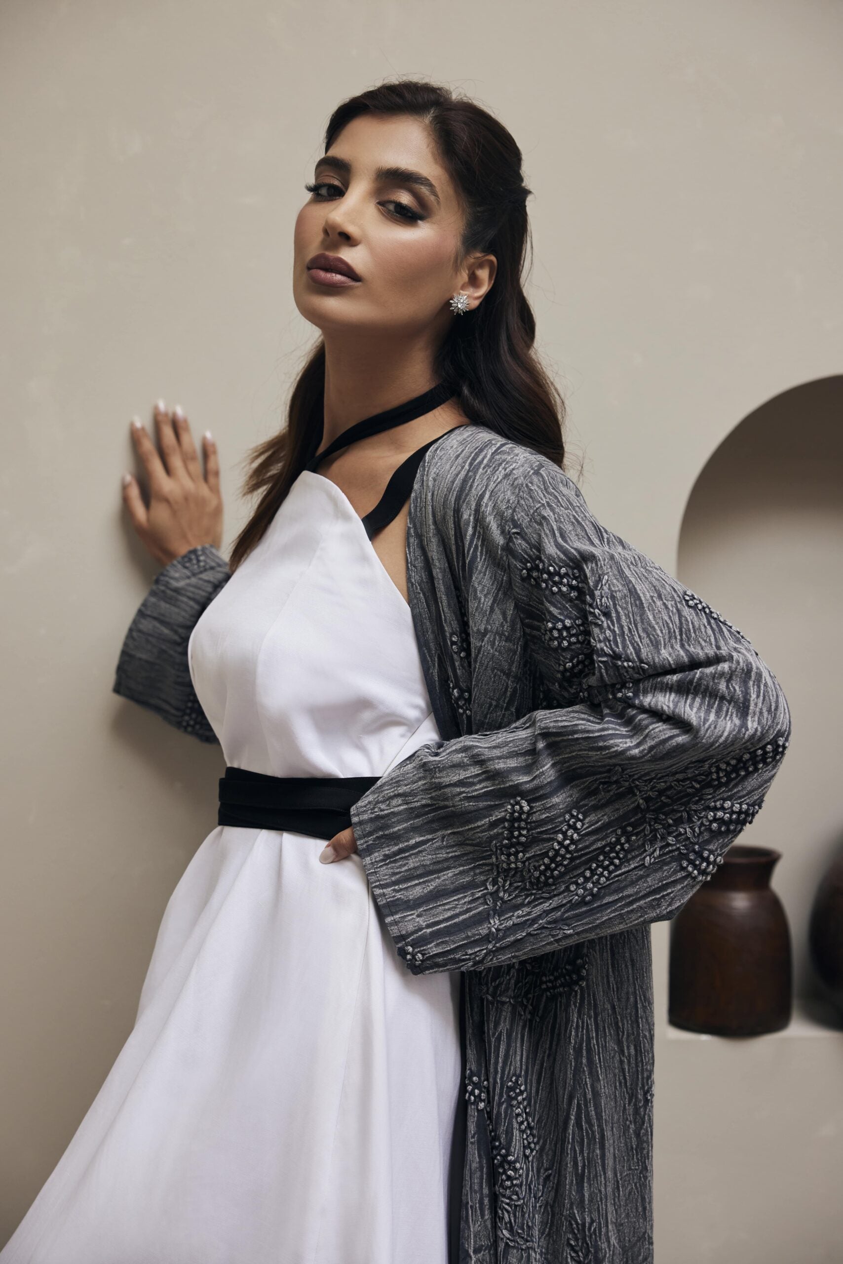 Two piece black bisht